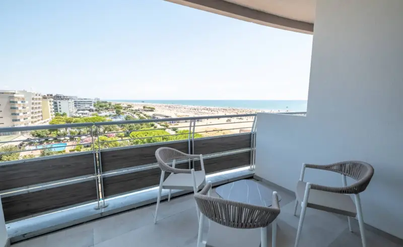 Splendida terrazza con vista sul mare.